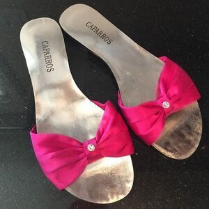 Fuchsia sandals